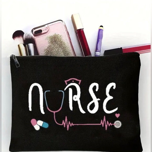 Nurse Essentials Cosmetic/Make-up Bag - Picture 2 of 5